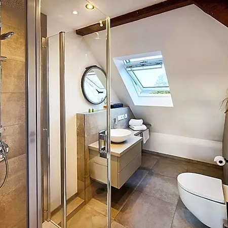Hotell Restaurant Zur Linde 3*