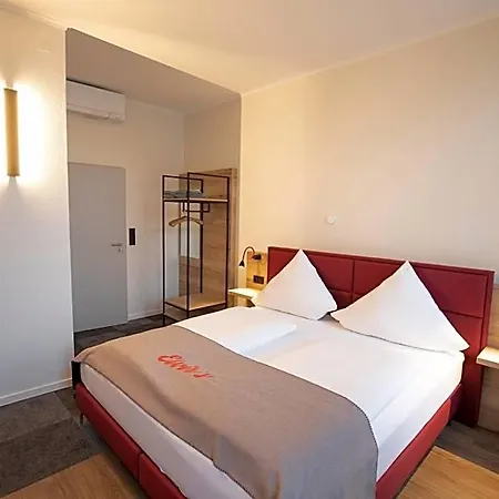 Hotell Restaurant Zur Linde 3*